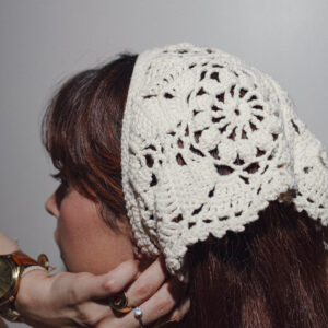 bandana-flower-em-croche-artesanal